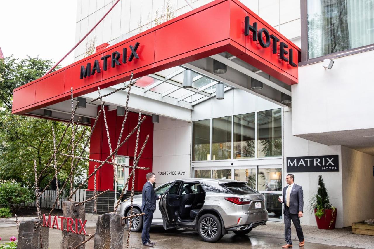 Matrix Hotel Эдмонтон Экстерьер фото